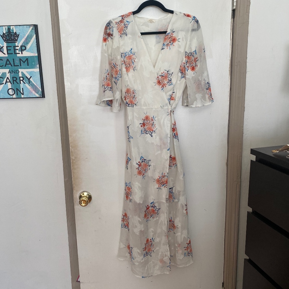 White Floral Wrap Dress - Size L (Boutique Brand)